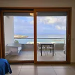 Dolphin's Apartmán